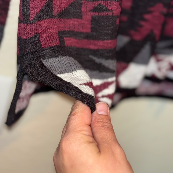 womans extra large red sweater - Picture 3 of 7